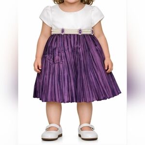 NWT Girls’ White and Purple Elegant Party Dress Size 24 Months
